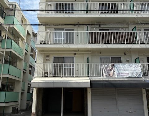 【蚤の市で出会ったアンティークオブジェやインテリアアイテム】西宮 物販店・トレーニングジム向き店舗物件☆約７．５坪！阪急西宮ガーデンズすぐ！