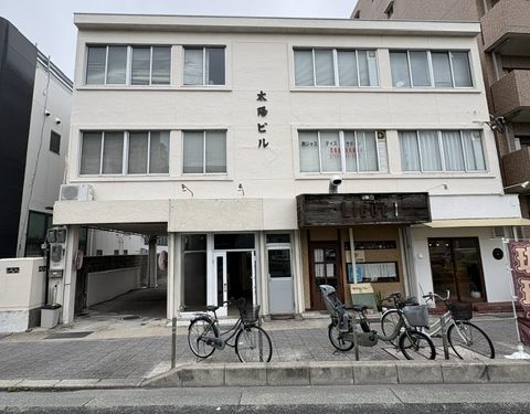 【MF DOOM×山下達郎のレコードを流す絶妙なフローなパリパリクレープ店】西宮 テイクアウト店・物販店等向き店舗物件☆約７坪！２号線沿い！エアコン等残置！