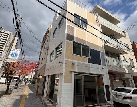 【一息つくことが出来る屋上がある物件にやっぱり憧れます】西宮 ４階建て一棟貸し店舗物件☆延べ約２０．５坪！１階約６坪！飲食店相談！